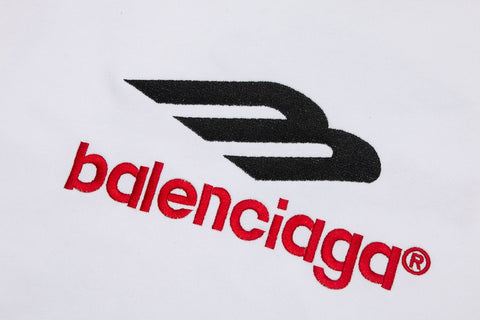 New embroidered classic hoodie