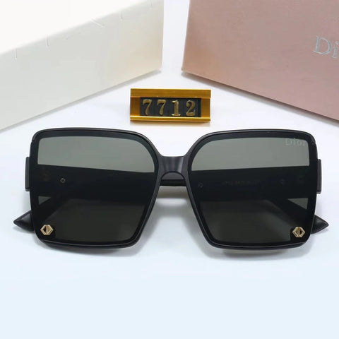 4 Color GC Sunglasses7712