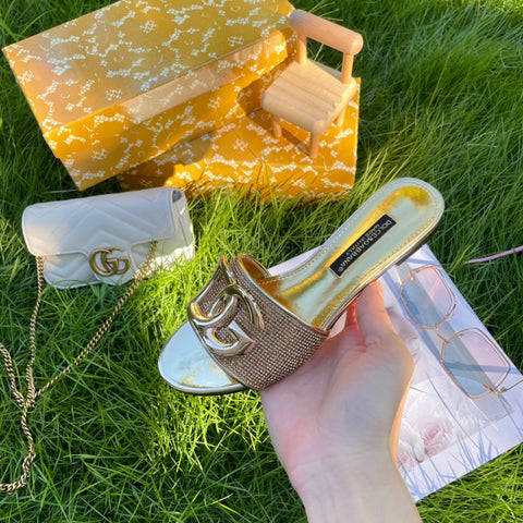 Metal Buckle Rhinestone Slippers