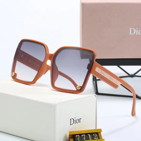 4 Color GC Sunglasses7712